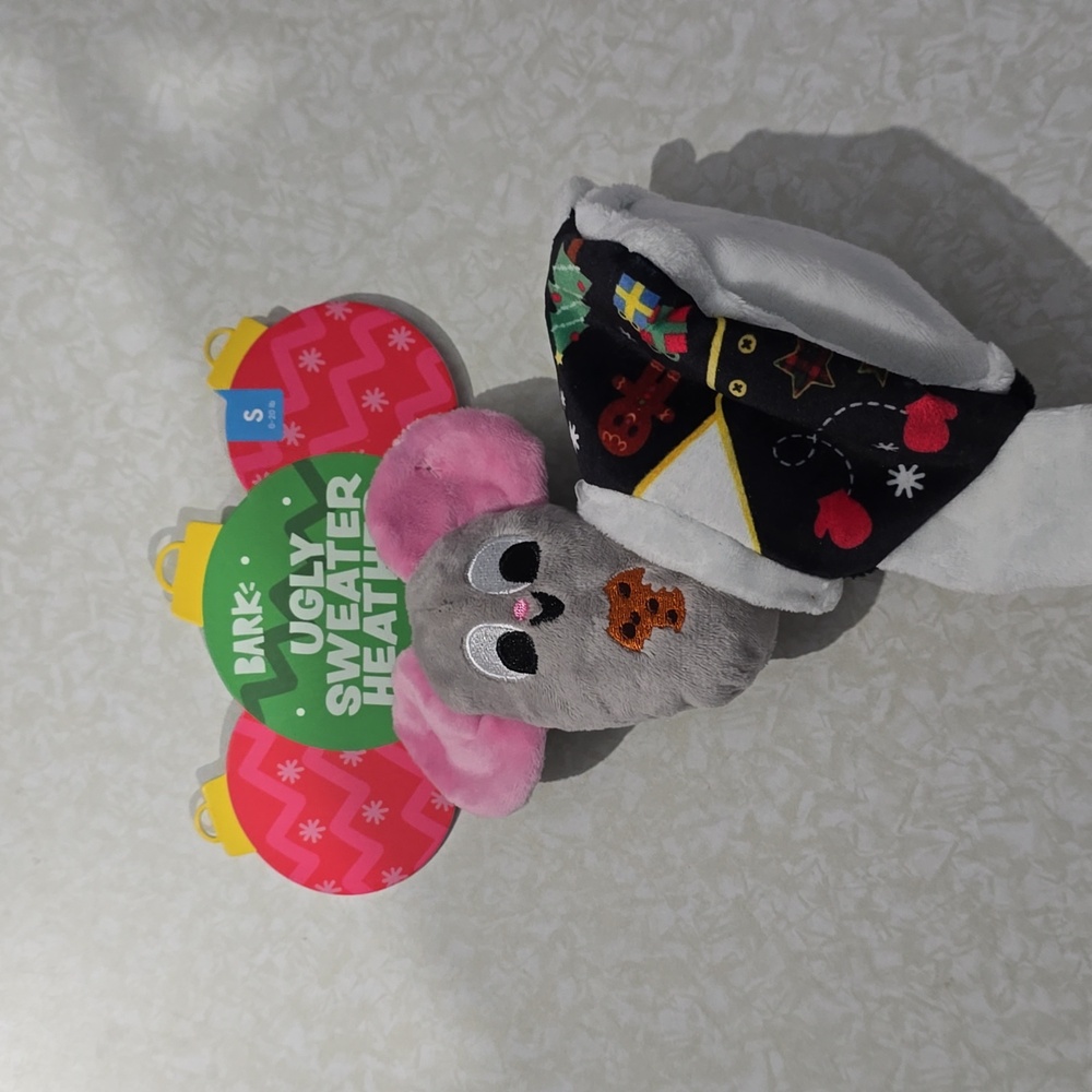Bark Dog Toy NWT Ugly Sweater Heather Size Small 0-20 pounds